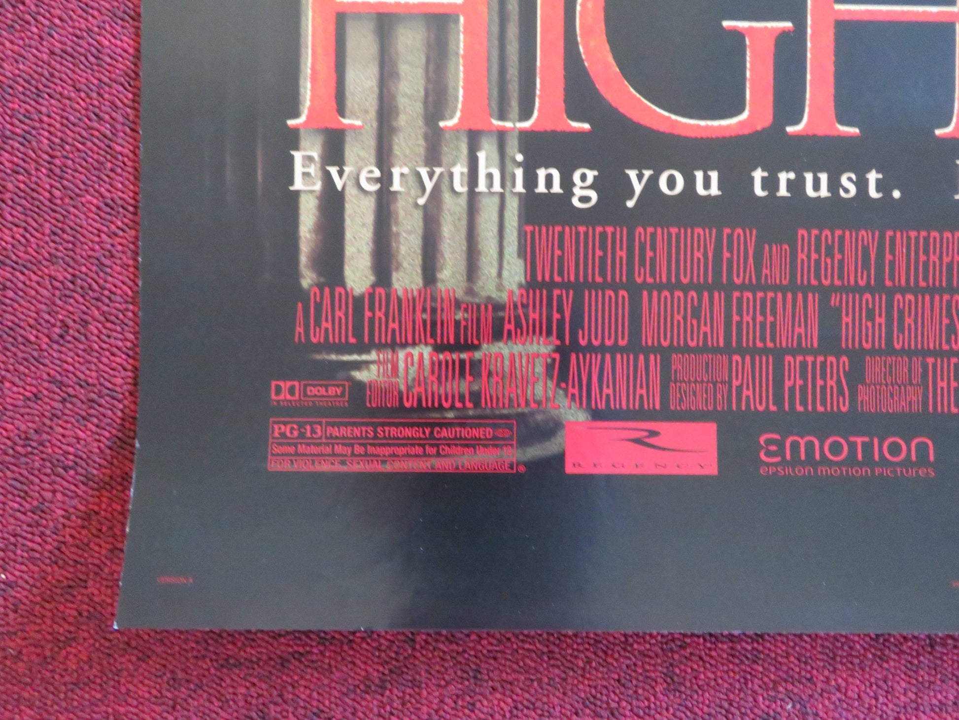 HIGH CRIMES VERSION A - b US ONE SHEET ROLLED POSTER ASHLEY JUDD M. FREEMAN 2002 - Rendezvous Cinema