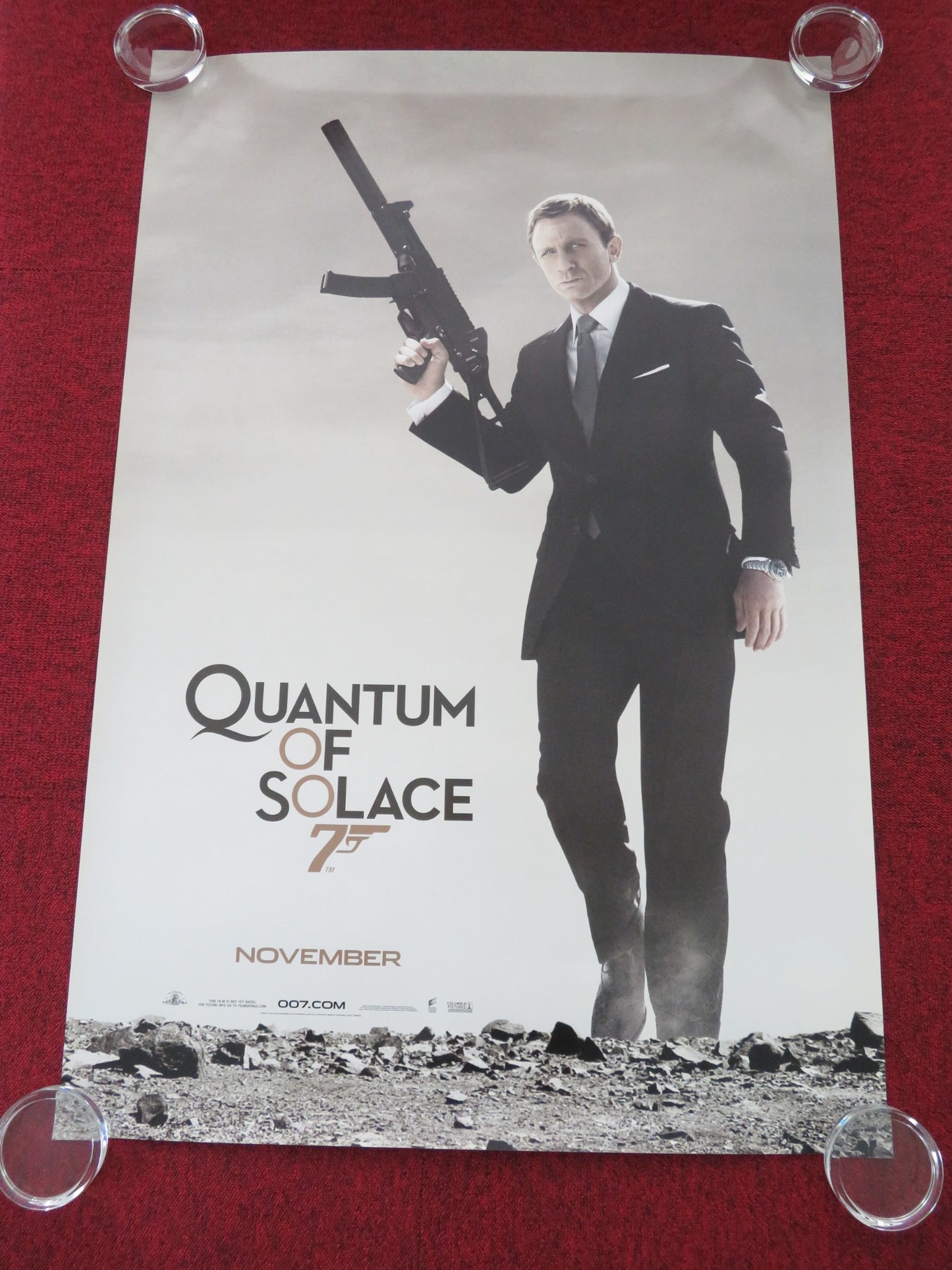 QUANTUM OF SOLACE - B ONE SHEET ROLLED POSTER DANIEL CRAIG OLGA KURYLENKO 2008 - Rendezvous Cinema