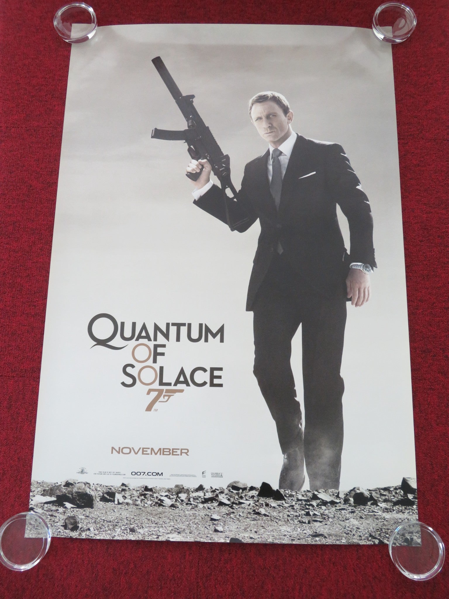 QUANTUM OF SOLACE - B ONE SHEET ROLLED POSTER DANIEL CRAIG OLGA KURYLENKO 2008 - Rendezvous Cinema
