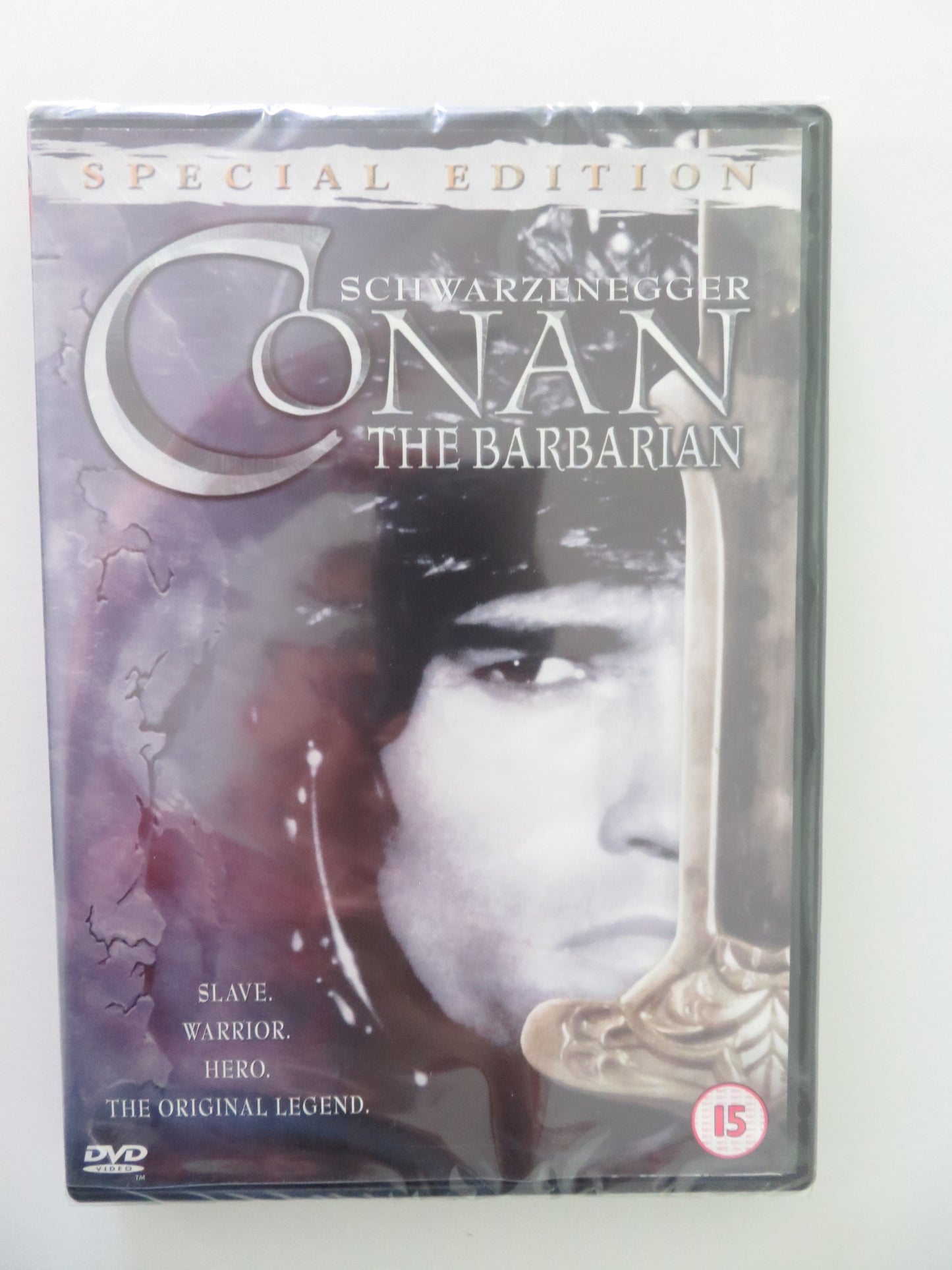 CONAN THE BARBARIAN (DVD) ARNOLD SCHWARZENEGGER JAMES EARL JONES 1982 REGION 2 - Rendezvous Cinema