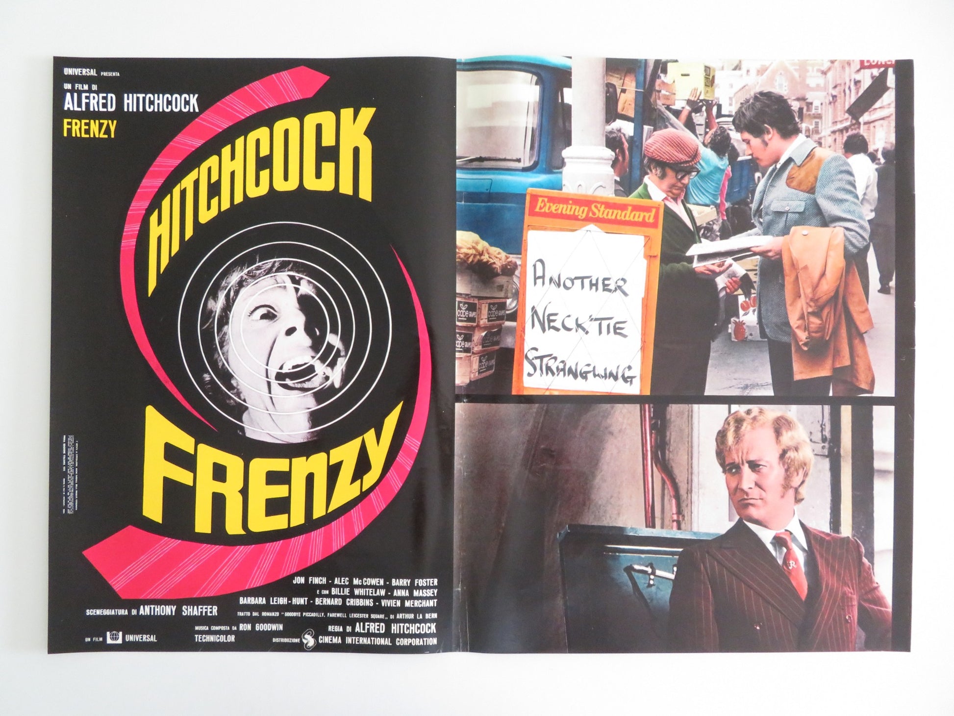 FRENZY - B ITALIAN FOTOBUSTA POSTER JON FINCH BARRY FOSTER 1972 - Rendezvous Cinema