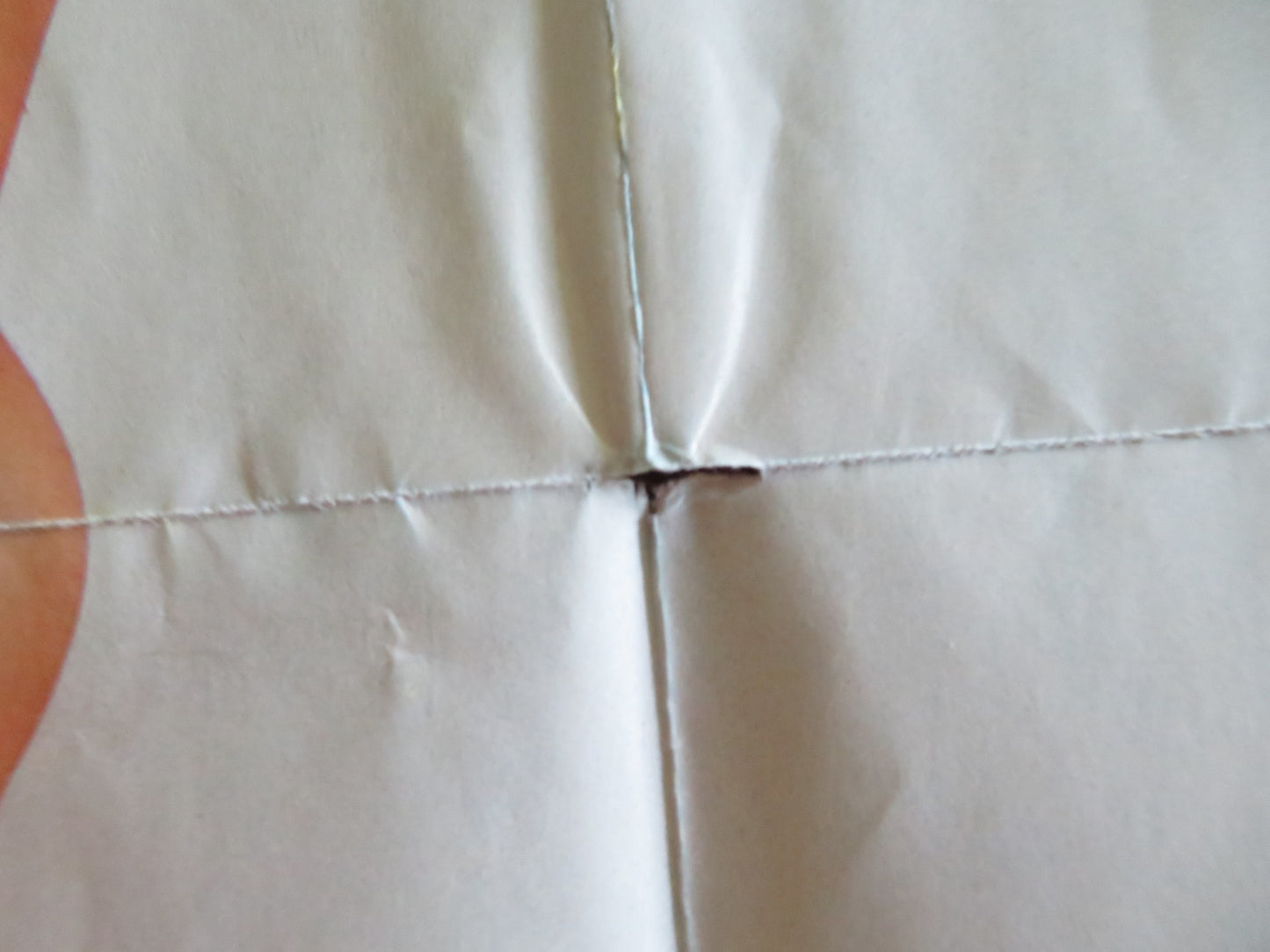 HOT RESORT FOLDED US ONE SHEET POSTER CANNON TOM PARSEKIAN MICHAEL BERZ 1985