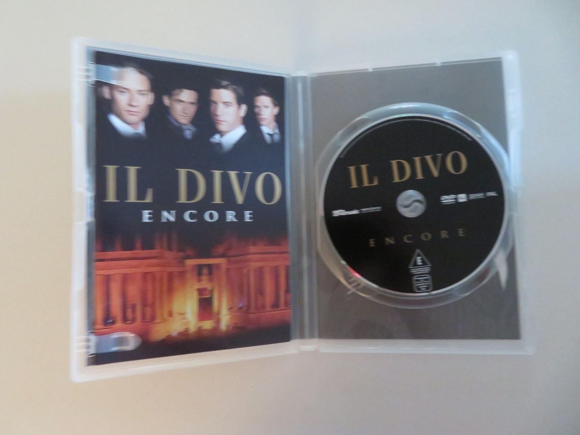 IL DIVO: ENCORE (DVD) DAVID MILLER SEBASTIEN IZAMBARD URS BUHLER 2005 REGION ALL - Rendezvous Cinema
