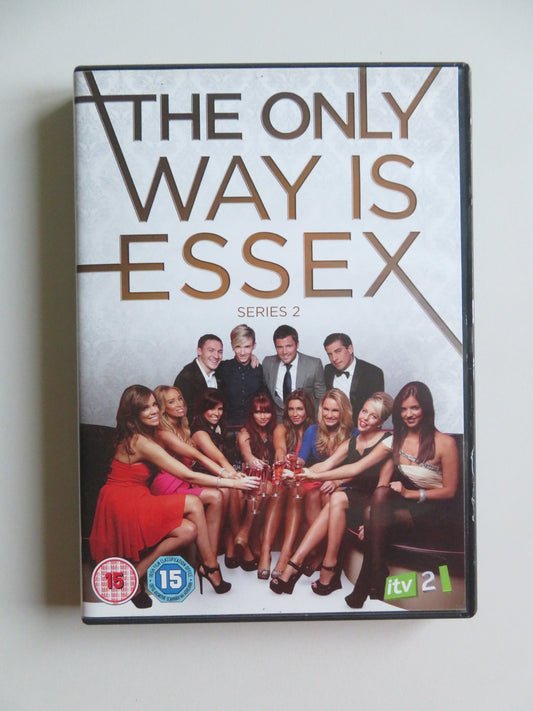 THE ONLY WAY IS ESSEX - SERIES 2 - 3 DISCS  (DVD) TOWIE VAN OUTEN 2010 REGION 2
