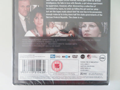 PRIDE AND EXTREME PREJUDICE (DVD) BRIAN DENNEHY SIMON CADELL 1989 REGION 2 - Rendezvous Cinema