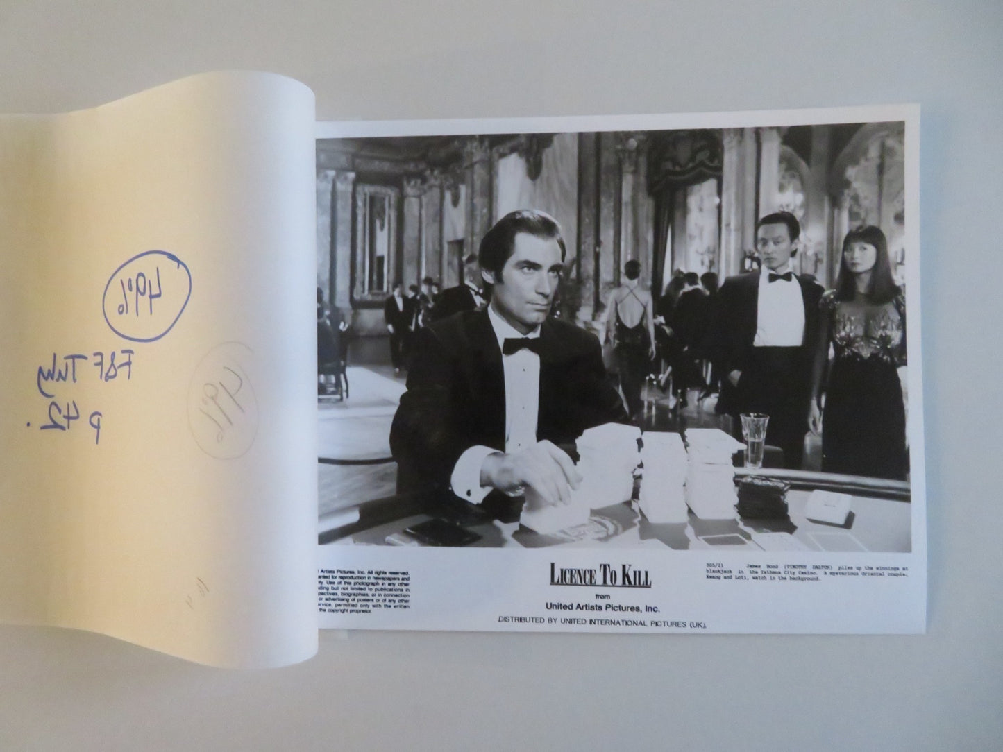 LICENCE TO KILL MOVIE STILL PHOTO LOT OF 6 JAMES BOND 007 TIMOTHY DALTON 1989