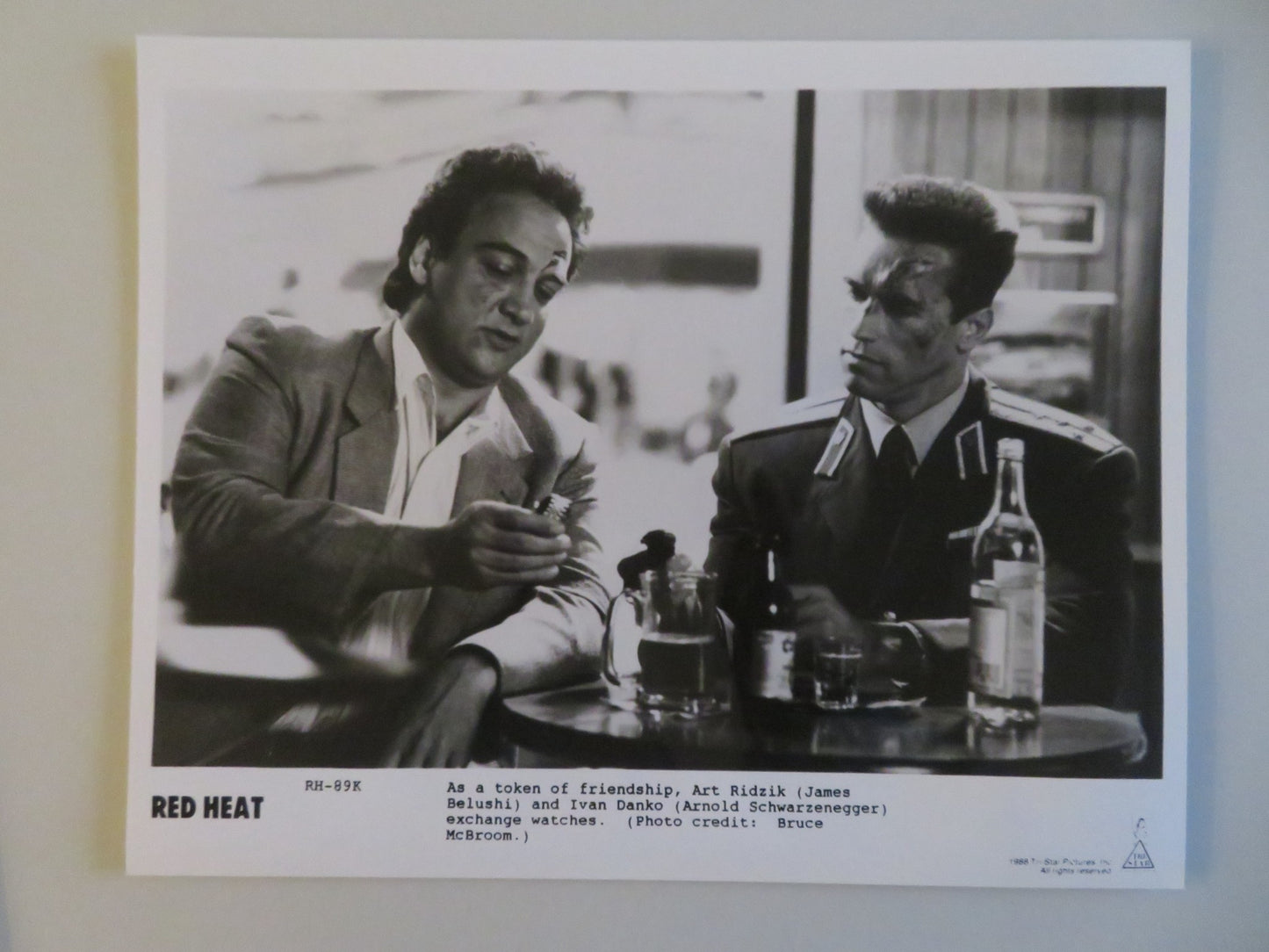 RED HEAT MOVIE STILL PHOTO LOT OF 8 ARNOLD SCHWARZENEGGER JIM BELUSHI 1988