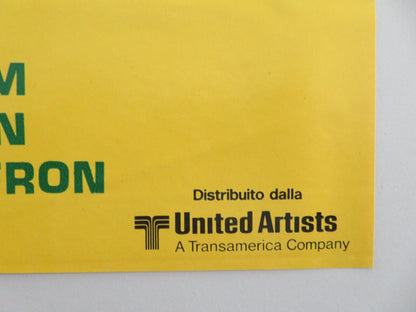 TRACKDOWN - B ITALIAN FOTOBUSTA POSTER JAMES MITCHUM ERIK ESTRADA 1976 - Rendezvous Cinema