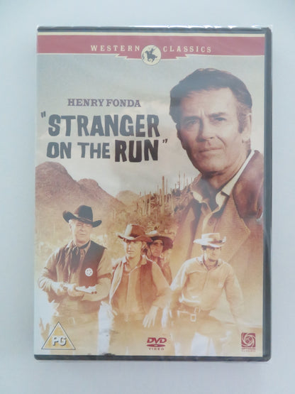 STRANGER ON THE RUN (DVD) HENRY FONDA ANNE BAXTER 1967 REGION 2 - Rendezvous Cinema