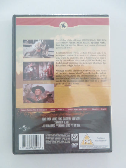 STRANGER ON THE RUN (DVD) HENRY FONDA ANNE BAXTER 1967 REGION 2 - Rendezvous Cinema