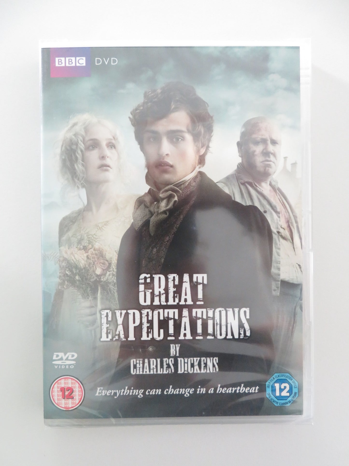 GREAT EXPECTATIONS - B (DVD) DOUGLAS BOOTH GILLIAN ANDERSON 2012 REGION 2 - Rendezvous Cinema