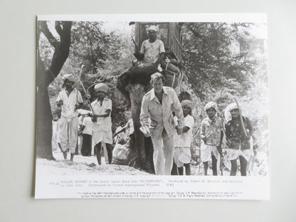 OCTOPUSSY MOVIE STILL PHOTO LOT OF 2 007 JAMES BOND ROGER MOORE MAUD ADAMS 1983