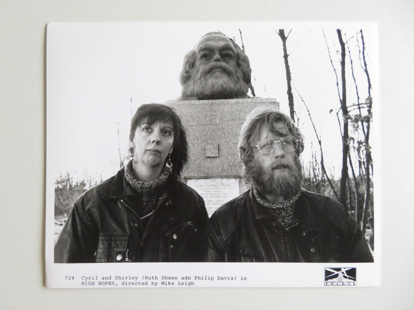 HIGH HOPES MOVIE STILL PHOTO LOT OF 8 PHIL DAVIS LESLEY MANVILLE RUTH SHEEN 1988