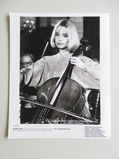 THE LIVING DAYLIGHTS MOVIE STILL PHOTO LOT OF 2 JAMES BOND TIMOTHY DALTON 1987