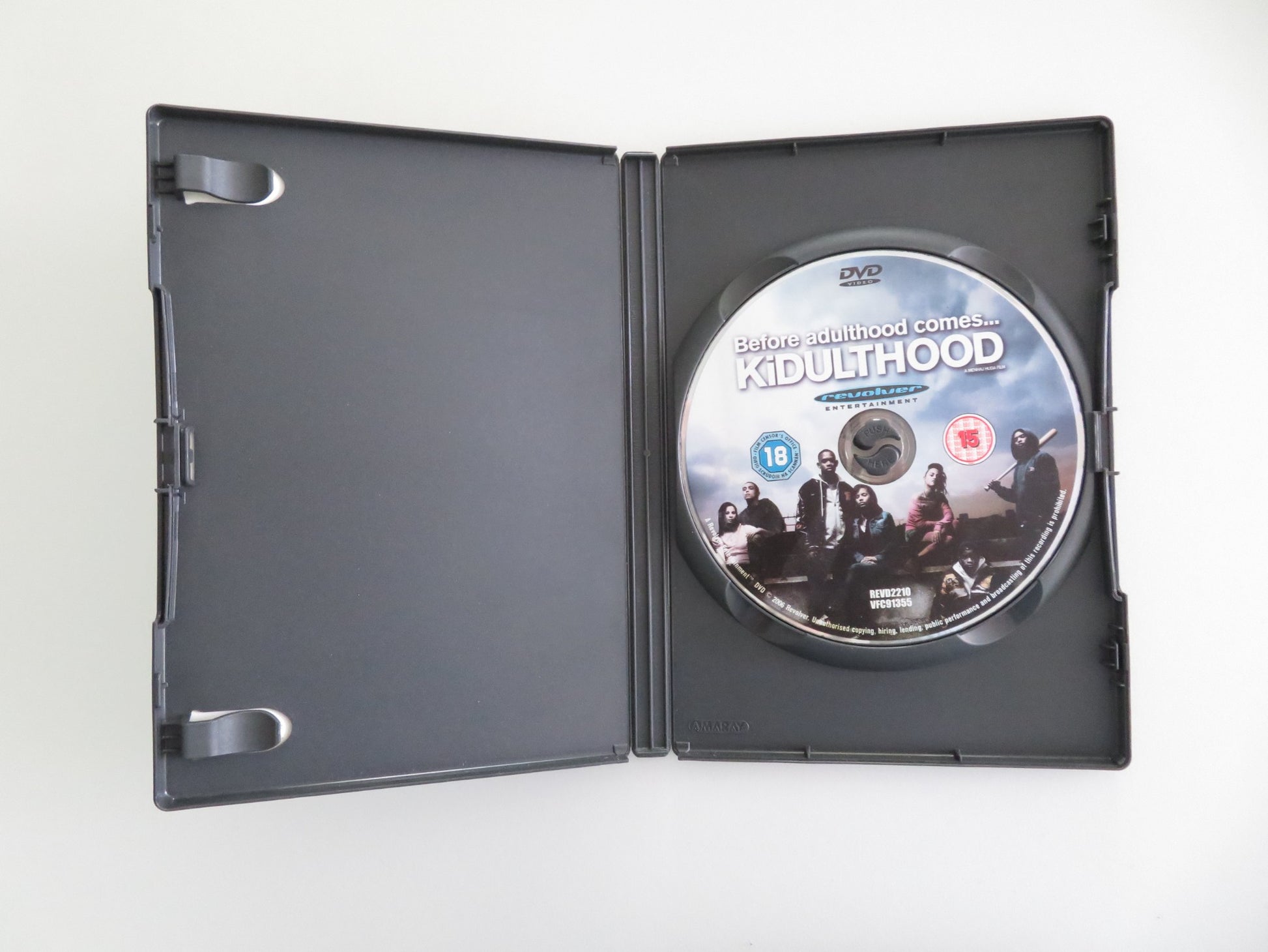 KIDULTHOOD (DVD) AML AMEEN RED MADRELL 2006 REGION 2 - Rendezvous Cinema