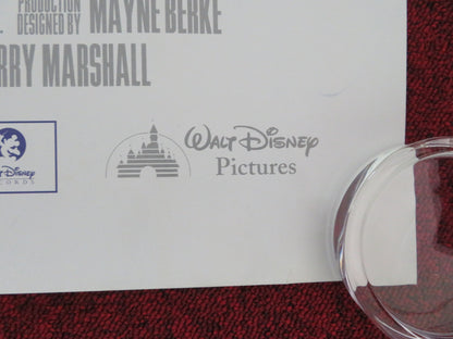 THE PRINCESS DIARIES UK QUAD ROLLED POSTER ANNE HATHAWAY JULIE ANDREW 2001 - Rendezvous Cinema