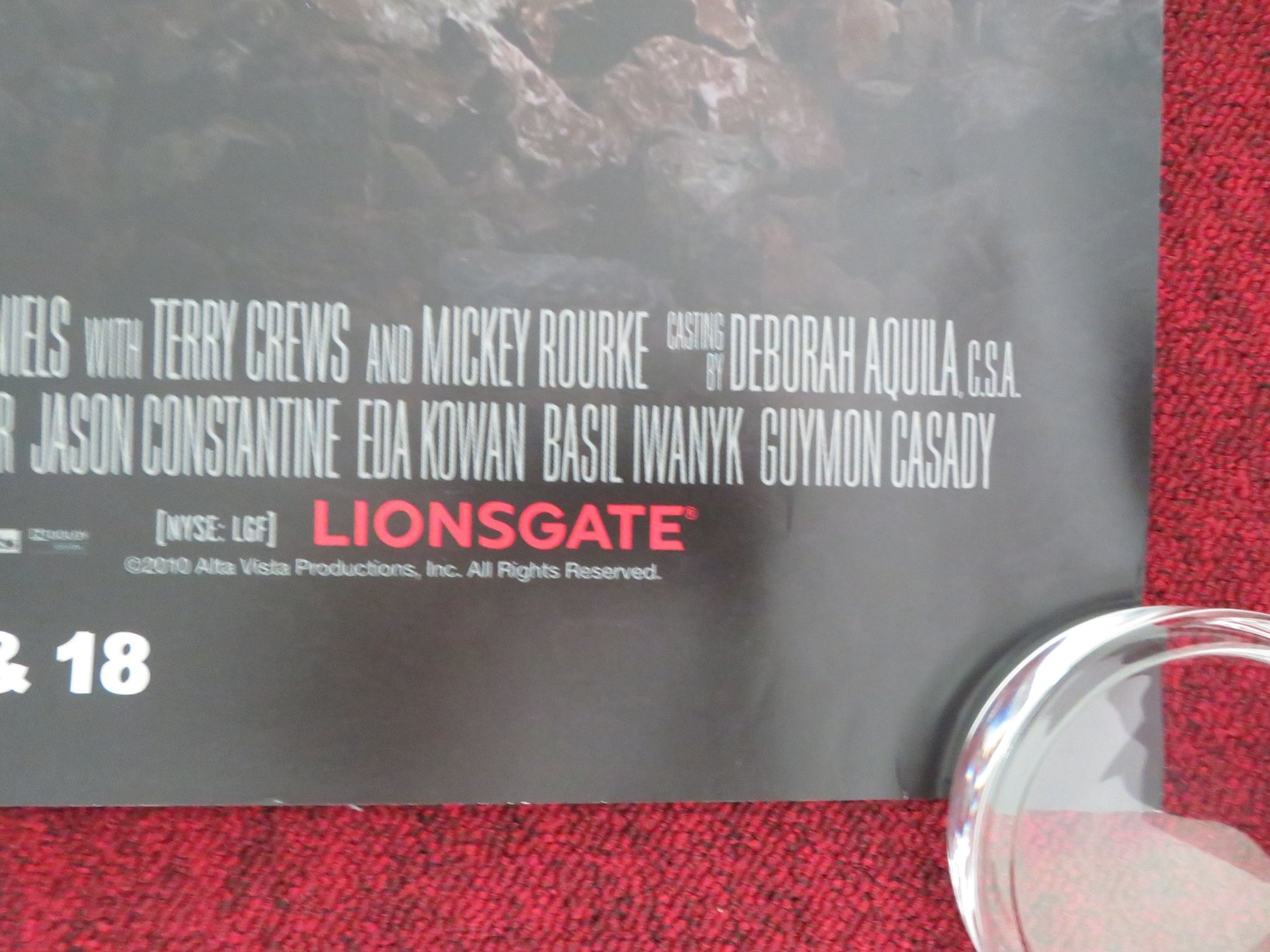 THE EXPENDABLES UK QUAD ROLLED POSTER SYLVESTER STALLONE JASON STATHAM 2010 - Rendezvous Cinema