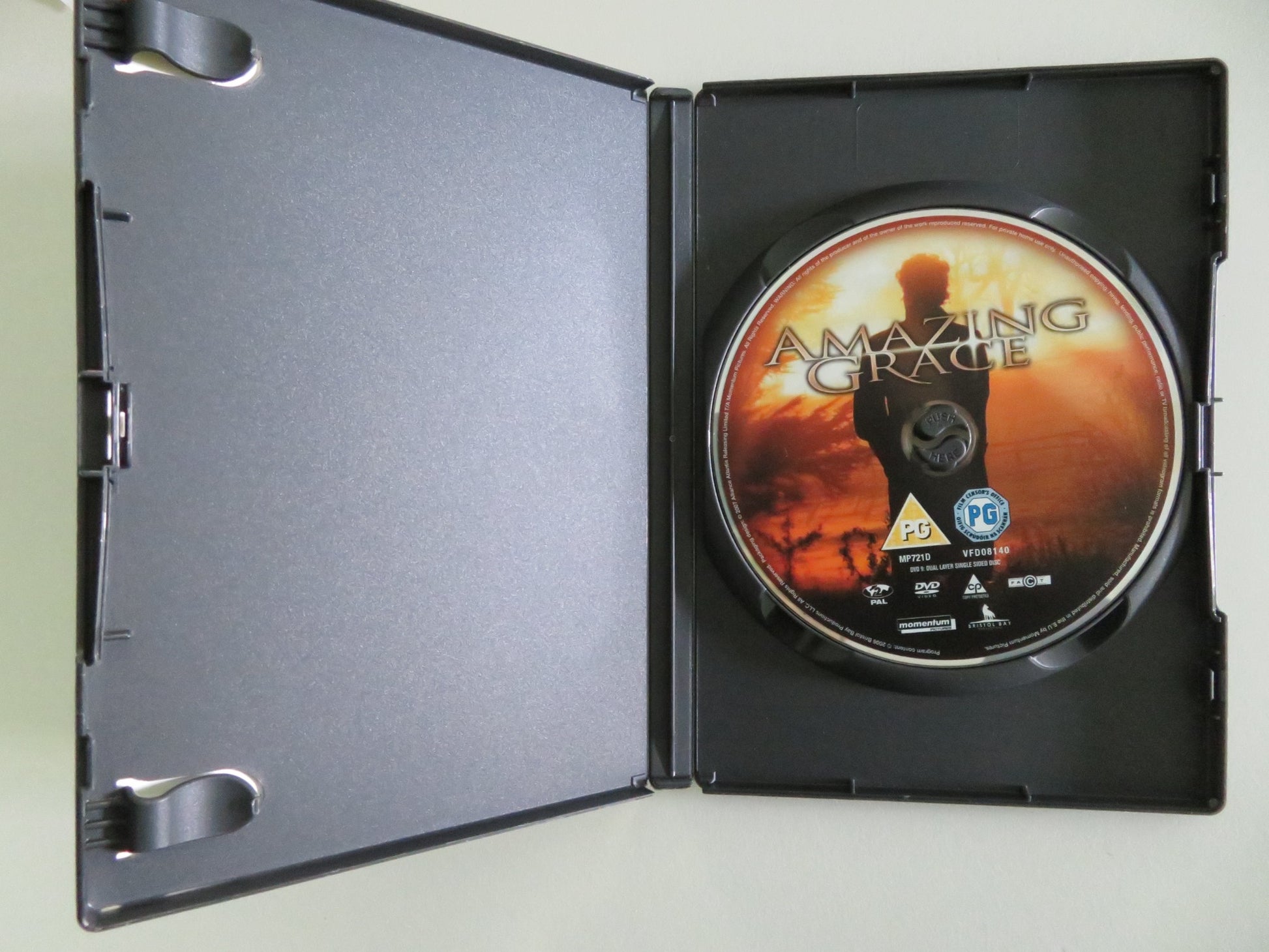 AMAZING GRACE (DVD) IOAN GRUFFUDD ALBERT FINNEY 2006 REGION 2 - Rendezvous Cinema