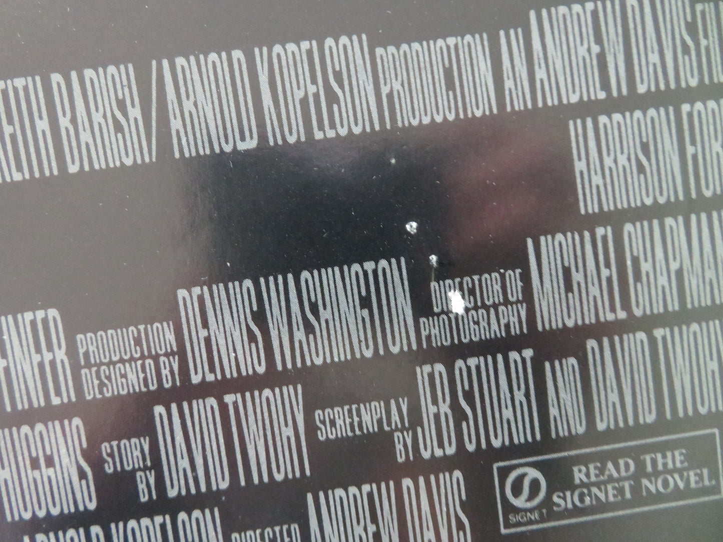 THE FUGITIVE VHS VIDEO POSTER HARRISON FORD TOMMY LEE JONES 1993 - Rendezvous Cinema