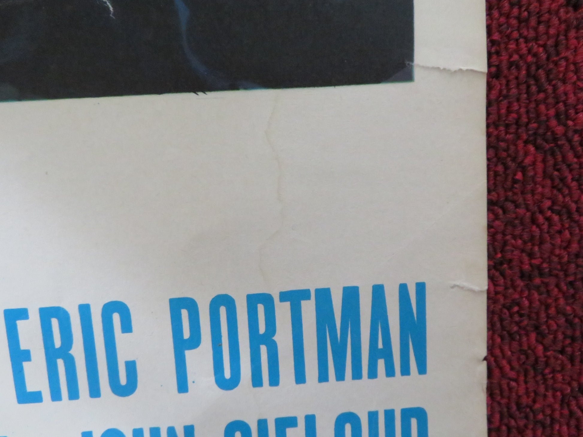 ASSIGNMENT TO KILL ITALIAN LOCANDINA POSTER PATRICK O'NEAL JOAN HACKETT 1968 - Rendezvous Cinema