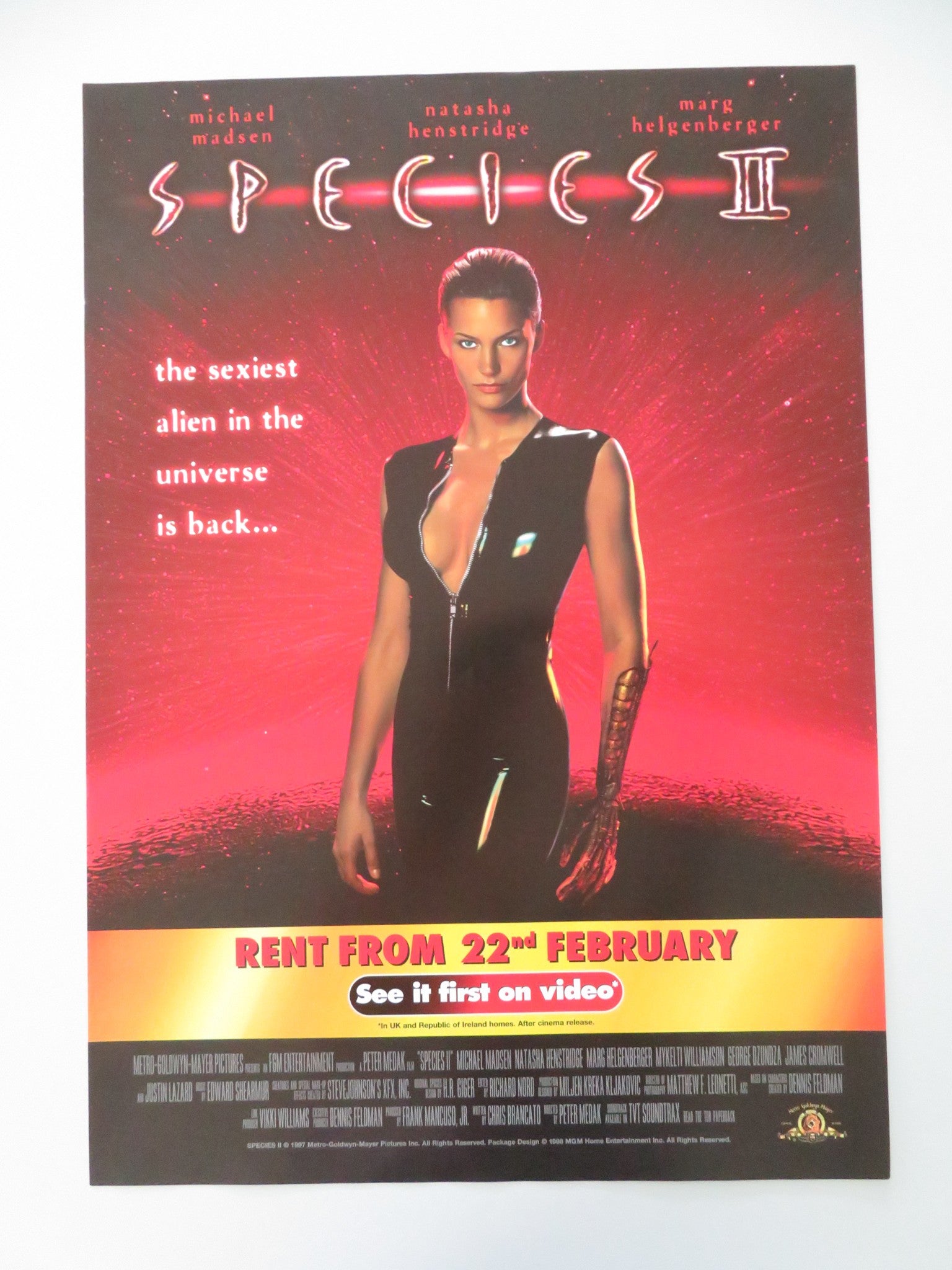 SPECIES II VHS VIDEO POSTER MICHAEL MADSEN NATASHA HENSTRIDGE 1998 - Rendezvous Cinema