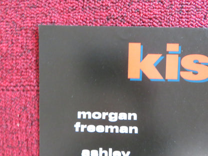 KISS THE GIRLS VHS VIDEO POSTER MORGAN FREEMAN ASHLEY JUDD 1997 - Rendezvous Cinema