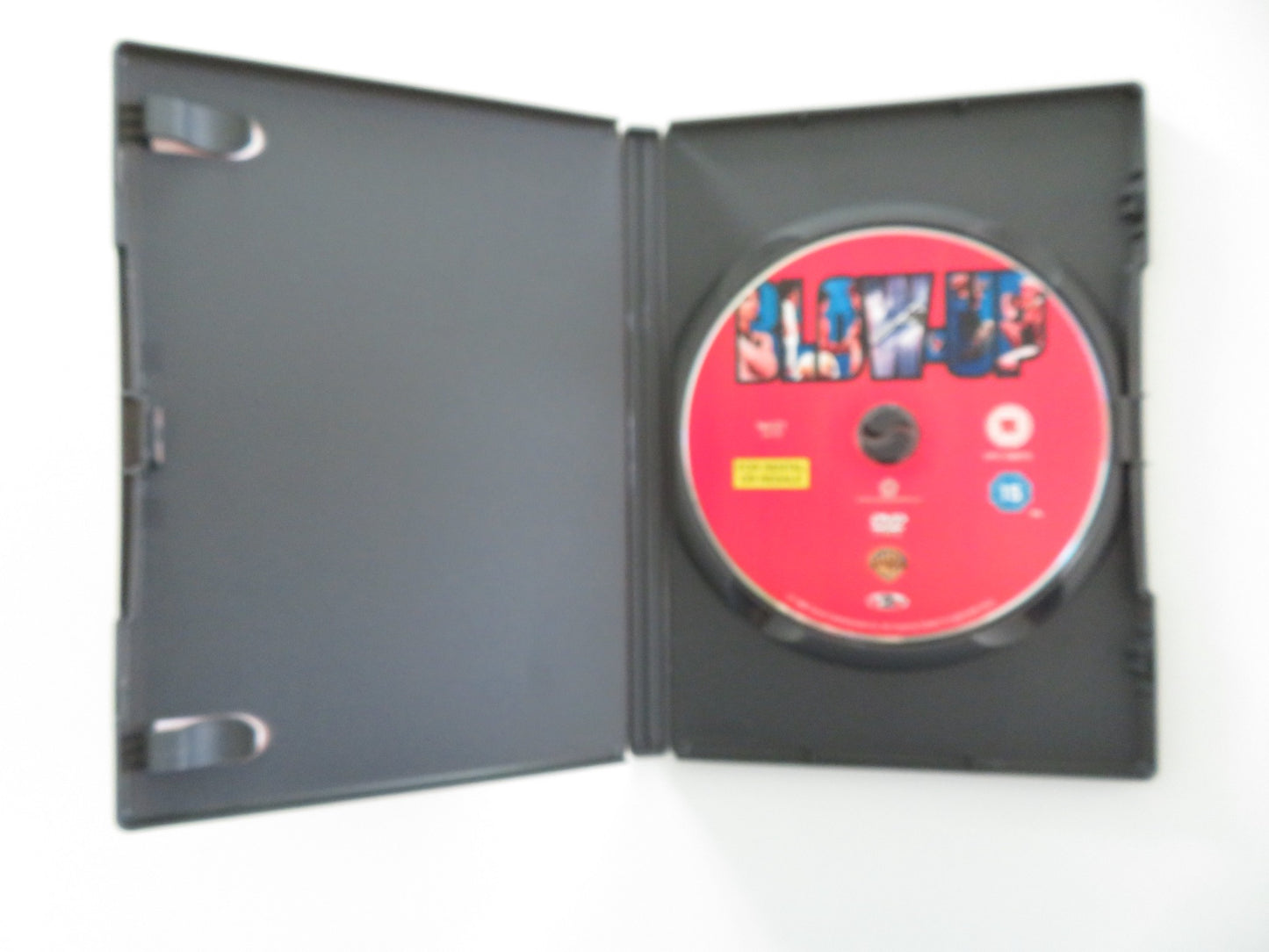 BLOW-UP (DVD) VANESSA REDGRAVE DAVID HEMMINGS SARAH MILES 1966 REGION 2 - Rendezvous Cinema