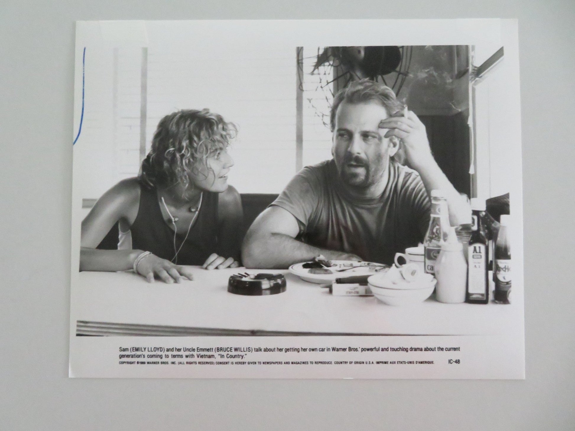 IN COUNTRY MOVIE STILL PHOTO LOT OF 7 BRUCE WILLIS EMILY LLOYD 1989 - Rendezvous Cinema