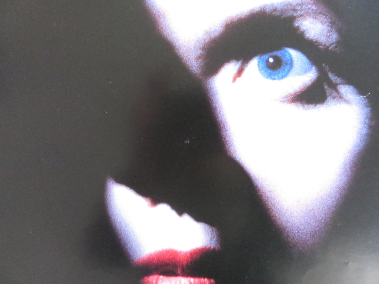 IN DREAMS VHS VIDEO POSTER ANNETTE BENING AIDAN QUINN 1998 Rendezvous Cinema Movie posters