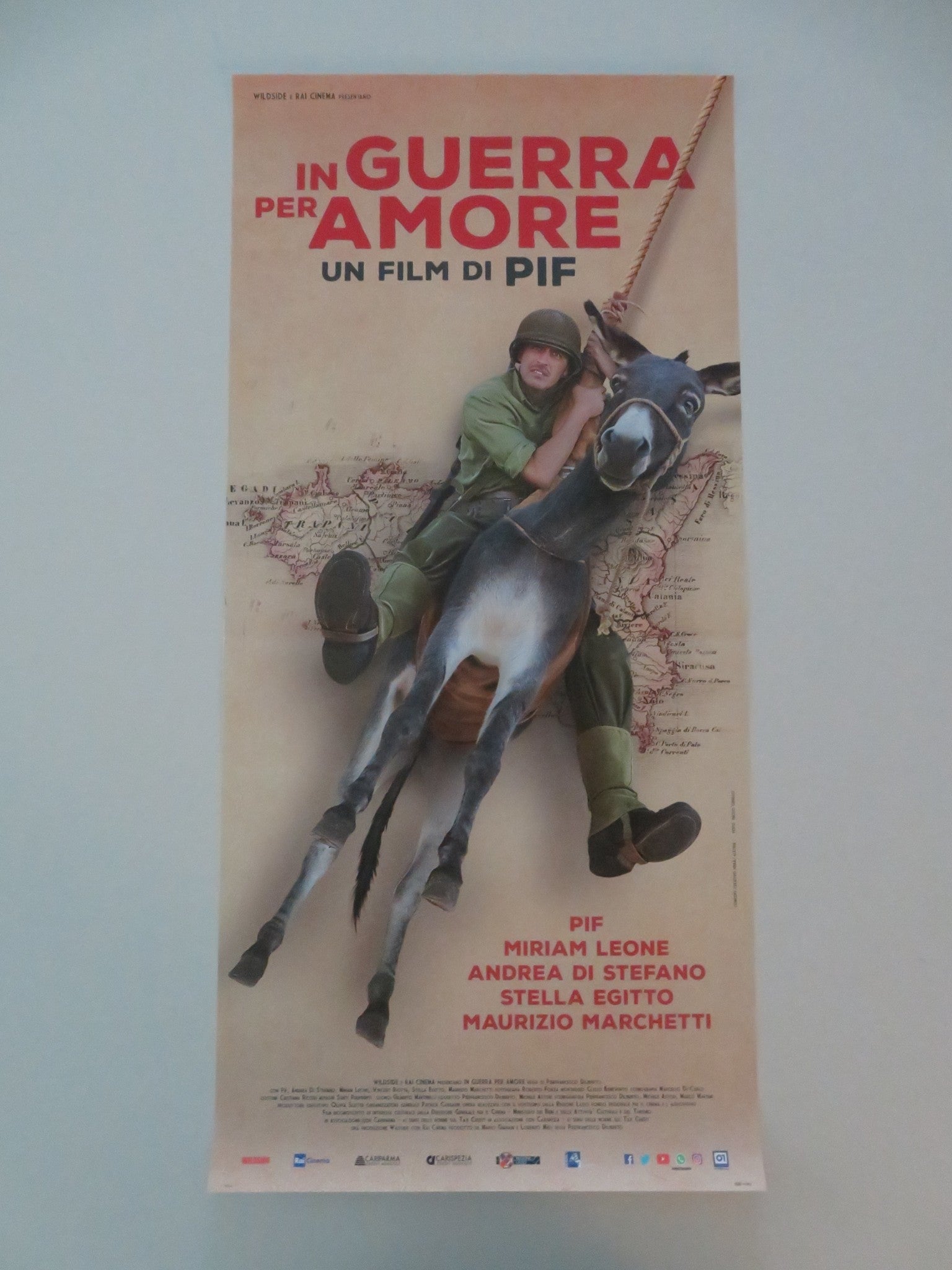 IN GUERRA PER AMORE ITALIAN LOCANDINA POSTER PIF MIRIAM LEONE 2016 Movie posters