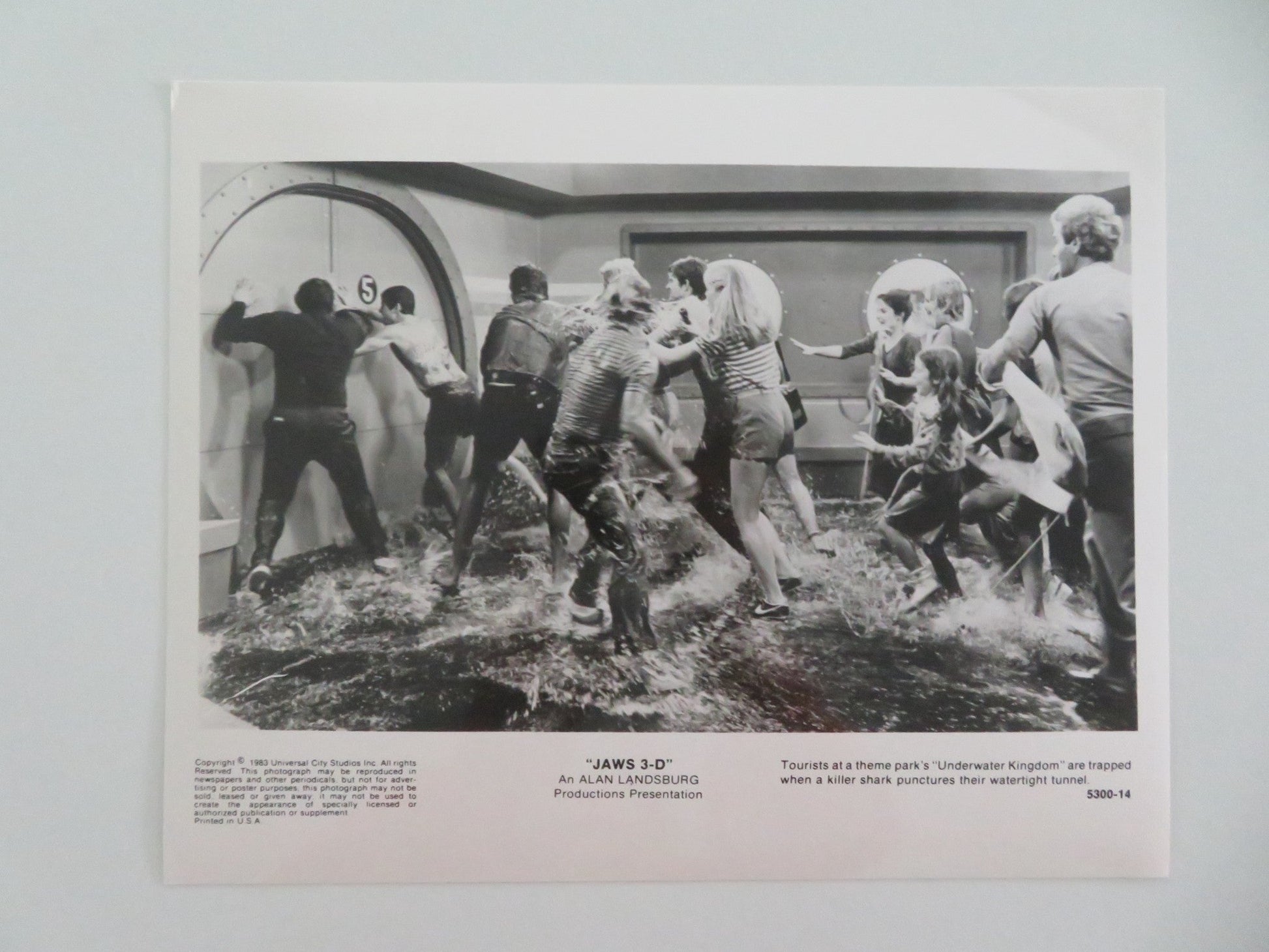 JAWS 3 - D MOVIE STILL PHOTO LOT OF 2 BESS ARMSTRONG DAN BLASKO 1983 Movie posters