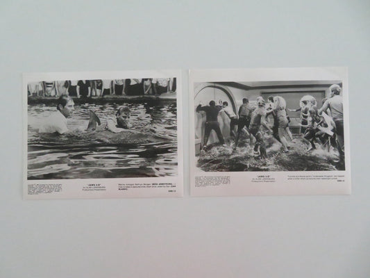 JAWS 3 - D MOVIE STILL PHOTO LOT OF 2 BESS ARMSTRONG DAN BLASKO 1983 Movie posters