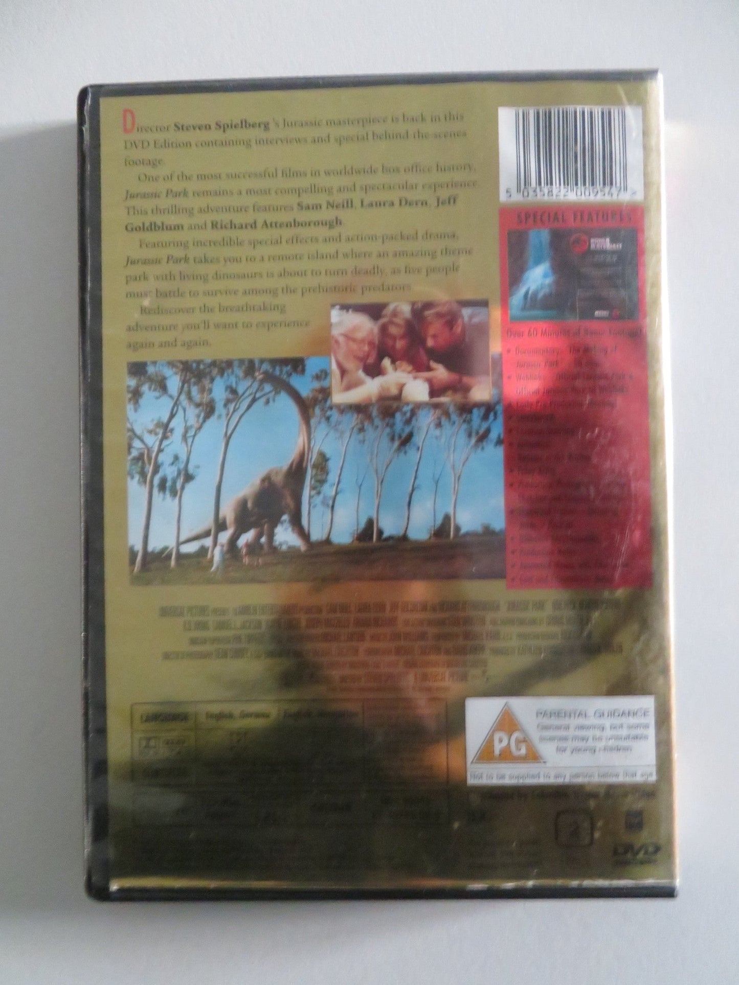 JURASSIC PARK (DVD) SAM NEILL LAURA DERN RICHARD ATENBOROUGH 1993 REGION 2 Movie posters