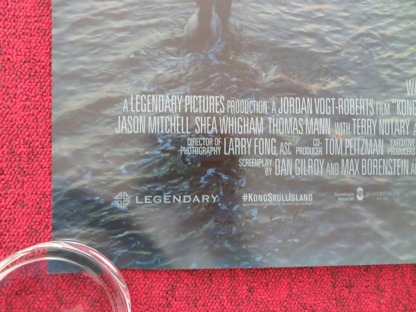 KONG: SKULL ISLAND US ONE SHEET ROLLED POSTER HIDDLESTON SAMUEL L. JACKSON 2017 Movie posters