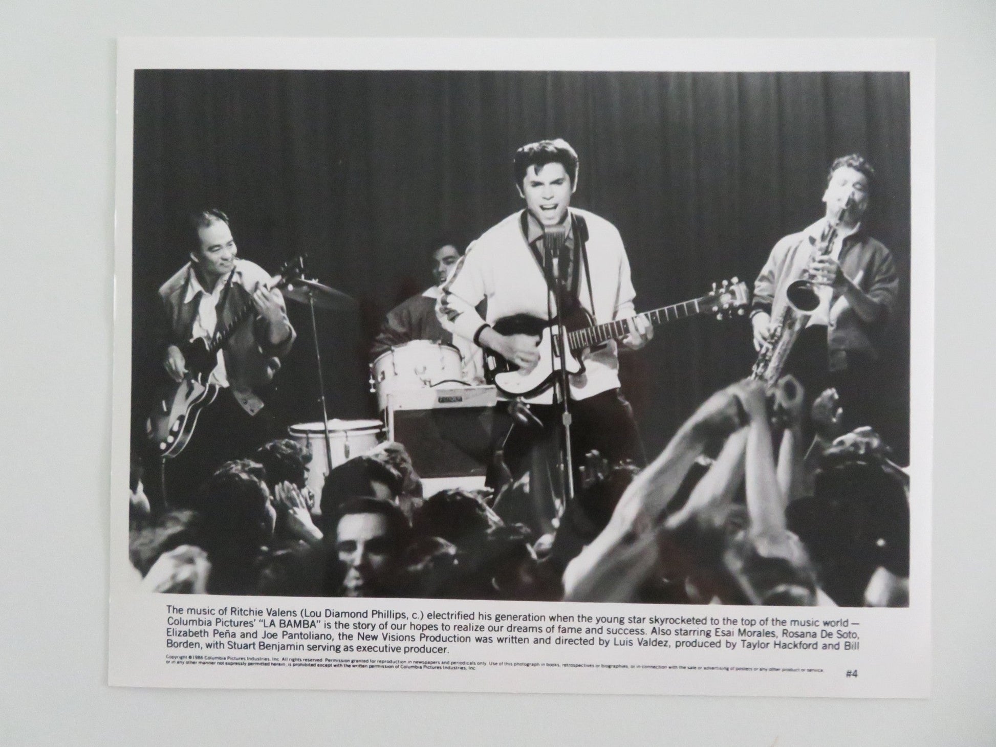 LA BAMBA MOVIE STILL PHOTO LOT OF 6 LOU DIAMOND PHILLIPS ESAI MORALES 1987 - Rendezvous Cinema