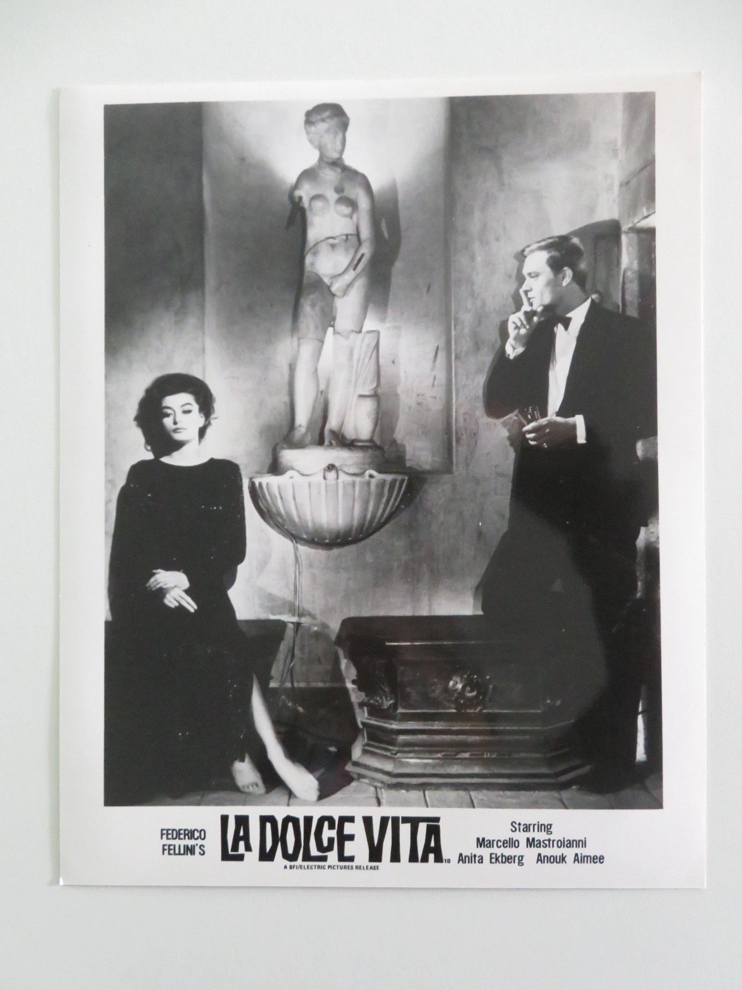 LA DOLCE VITA MOVIE STILL PHOTO LOT OF 5 ANITA EKBERG MARCELLO MASTROIANNI Movie posters