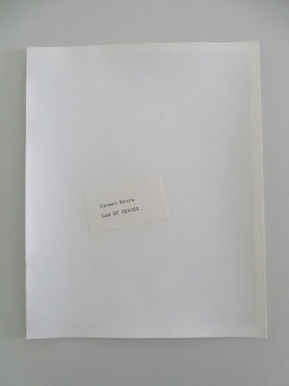 LAW OF DESIRE - A MOVIE STILL PHOTO CARMEN MAURA ANTONIO BANDERAS 1987 Movie posters