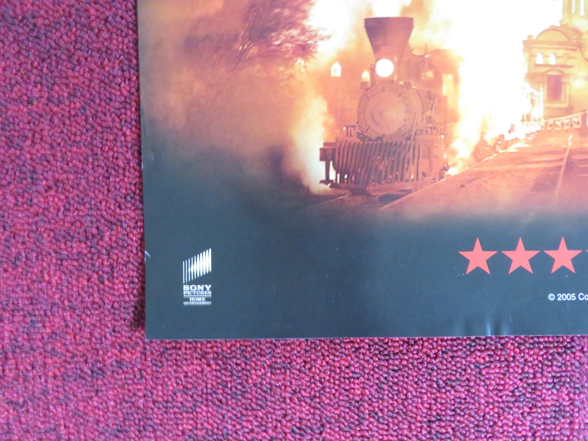 LEGEND OF ZORRO VHS VIDEO POSTER ANTONIO BANDERAS CATHERINE ZETA - JONES 2005 Rendezvous Cinema Movie posters