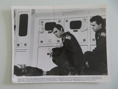 LIFEFORCE MOVIE STILL PHOTO LOT OF 4 CANNON PETER FIRTH FRANK FINLAY 1985 Movie posters