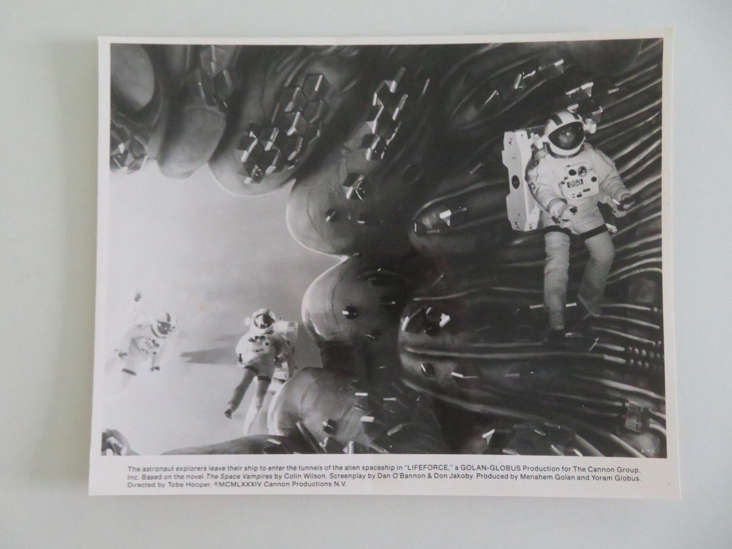 LIFEFORCE MOVIE STILL PHOTO LOT OF 4 CANNON PETER FIRTH FRANK FINLAY 1985 Movie posters