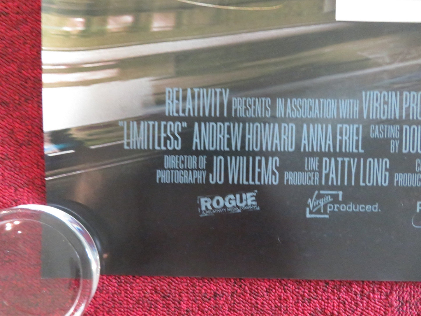 LIMITLESS UK QUAD ROLLED POSTER BRADLEY COOPER ROBERT DE NIRO 2011 - Rendezvous Cinema