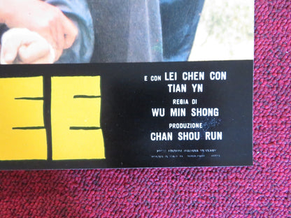 L'IRA DI BRUCE LEE - A ITALIAN FOTOBUSTA POSTER LUNG TANG YAN - YUNG TSO 1974 Rendezvous Cinema Movie posters