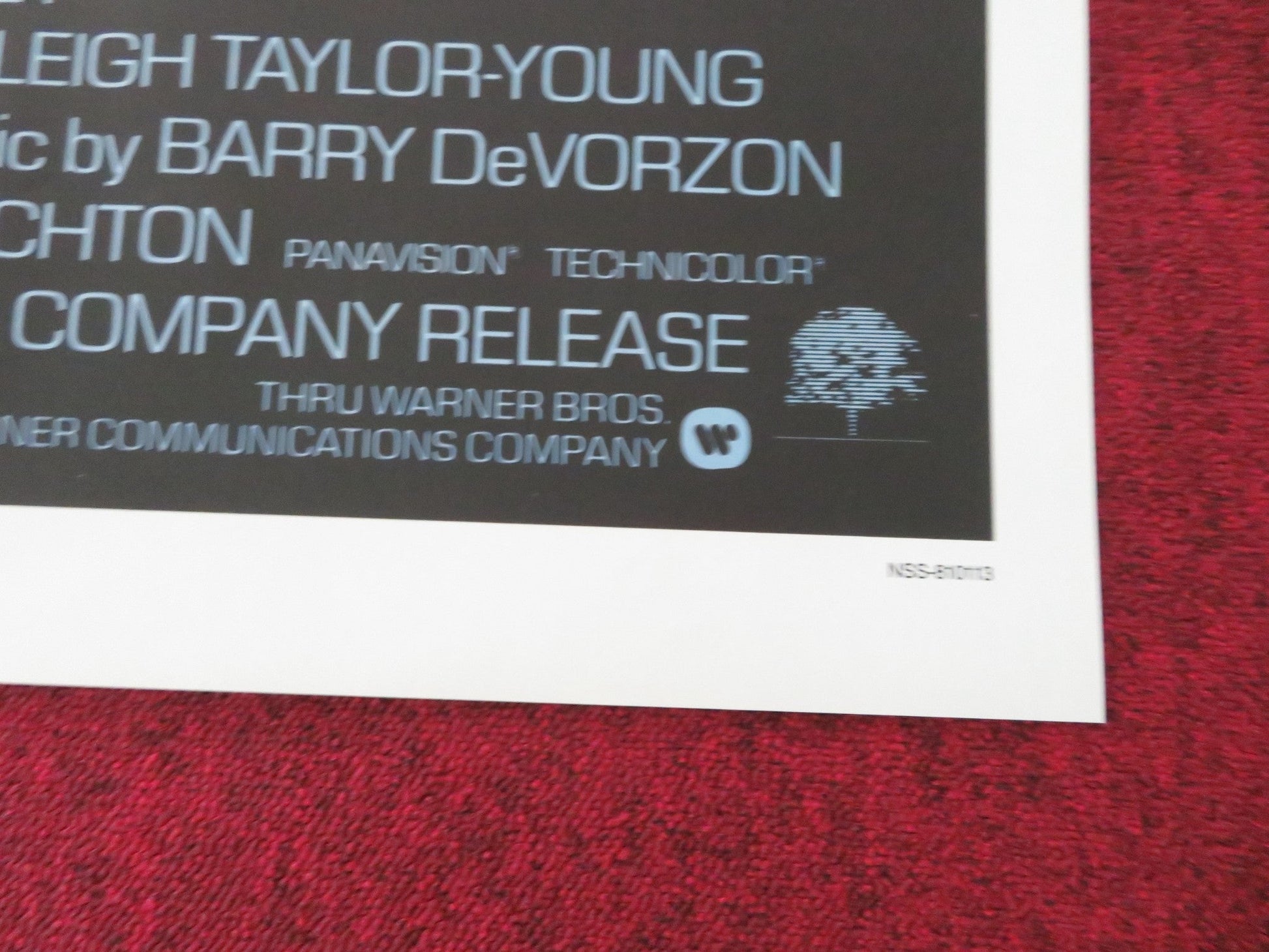 LOOKER FOLDED US ONE SHEET POSTER JAMES COBURN SUSAN DEY 1981 Movie posters