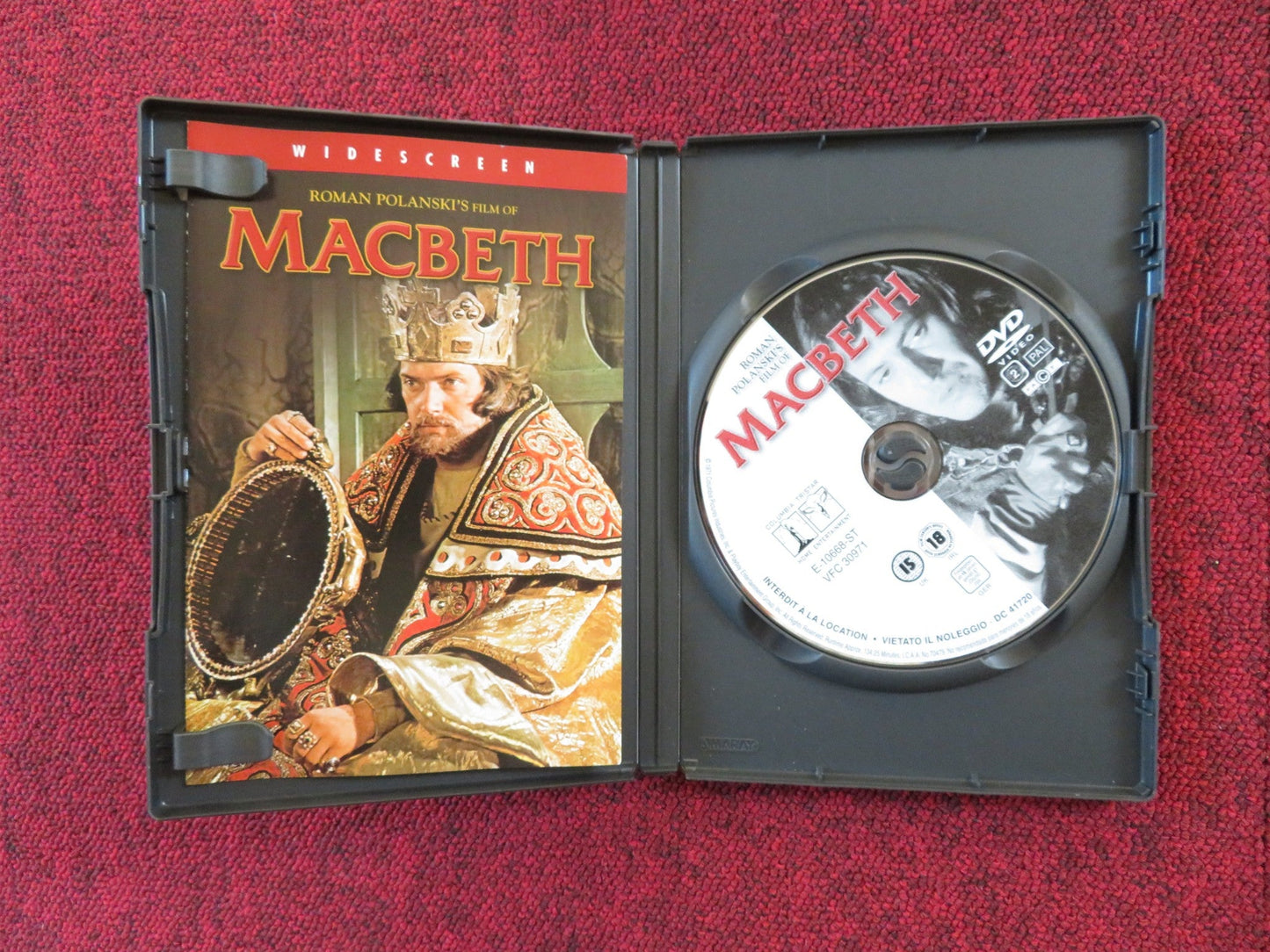 MACBETH (DVD) JON FINCH FRANCESCA ANNIS 1971 REGION 2 Rendezvous Cinema Movie posters