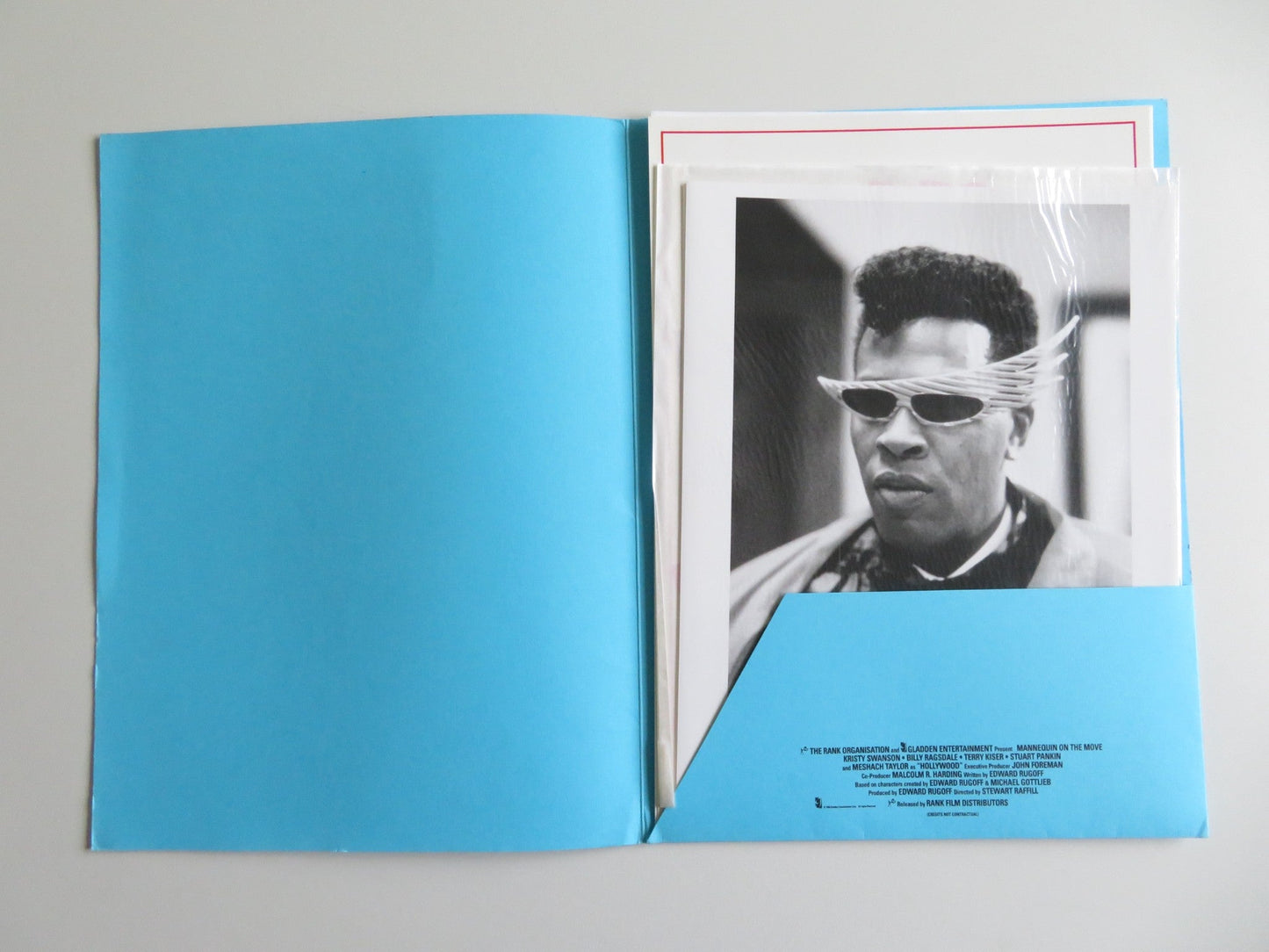 MANNEQUIN: ON THE MOVE PRESS KIT 1991 KRISTY SWANSON MESHACH TAYLOR Movie posters