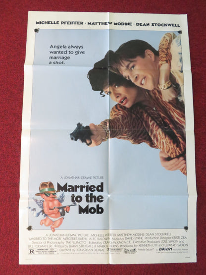 MARRIED TO THE MOB FOLDED US ONE SHEET POSTER MICHELLE PFEIFFER A. BALDWIN 1988 Rendezvous Cinema Movie posters