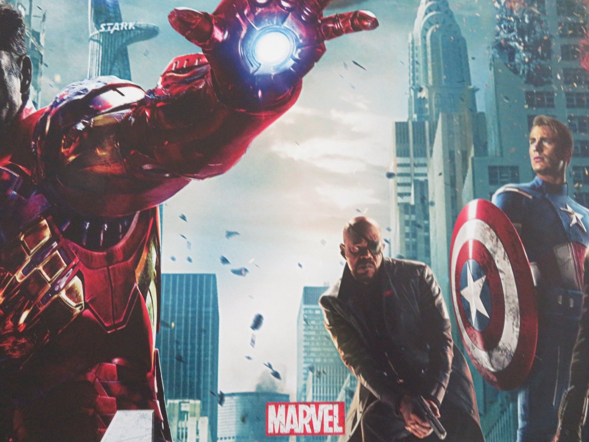 MARVEL AVENGERS ASSEMBLE UK QUAD ROLLED POSTER ROBERT DOWNEY JR. C. EVANS 2012 Movie posters