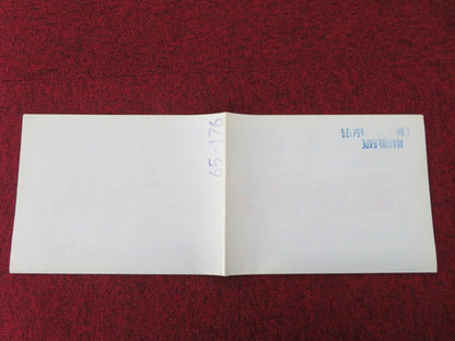 MASQUERADE FOLDED US ONE SHEET POSTER CLIFF ROBERTSON JACK HAWKINS 1965 Movie posters