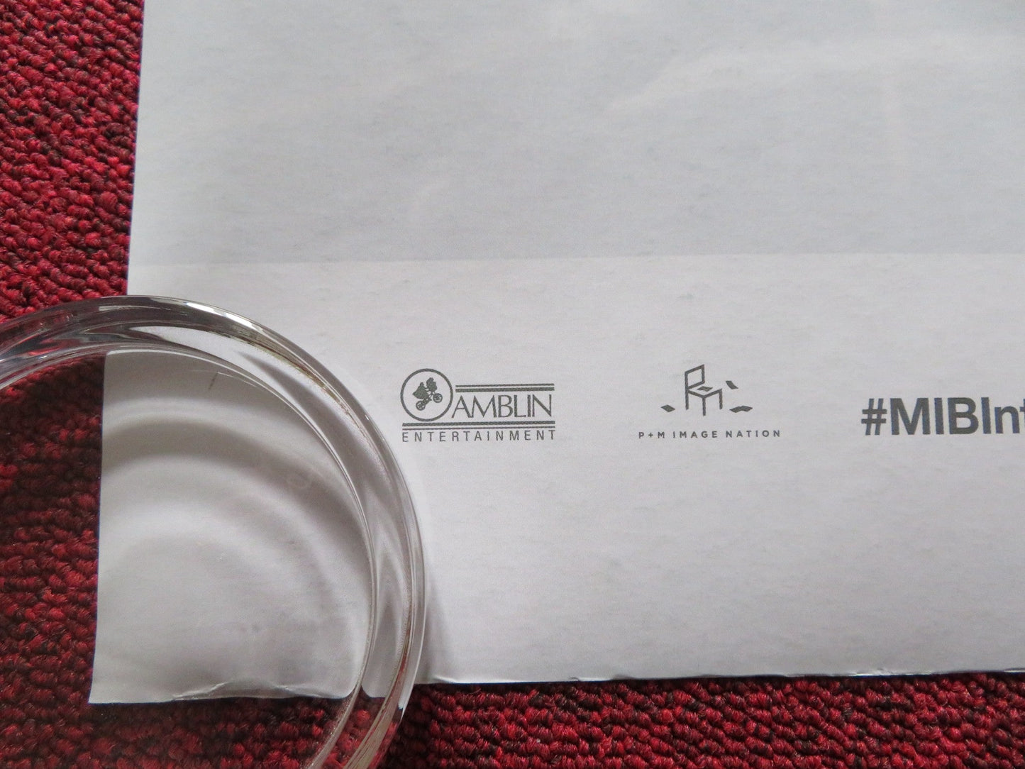 MEN IN BLACK: INTERNATIONAL - B UK QUAD ROLLED POSTER CHRIS HEMSWORTH 2019 Rendezvous Cinema Movie posters