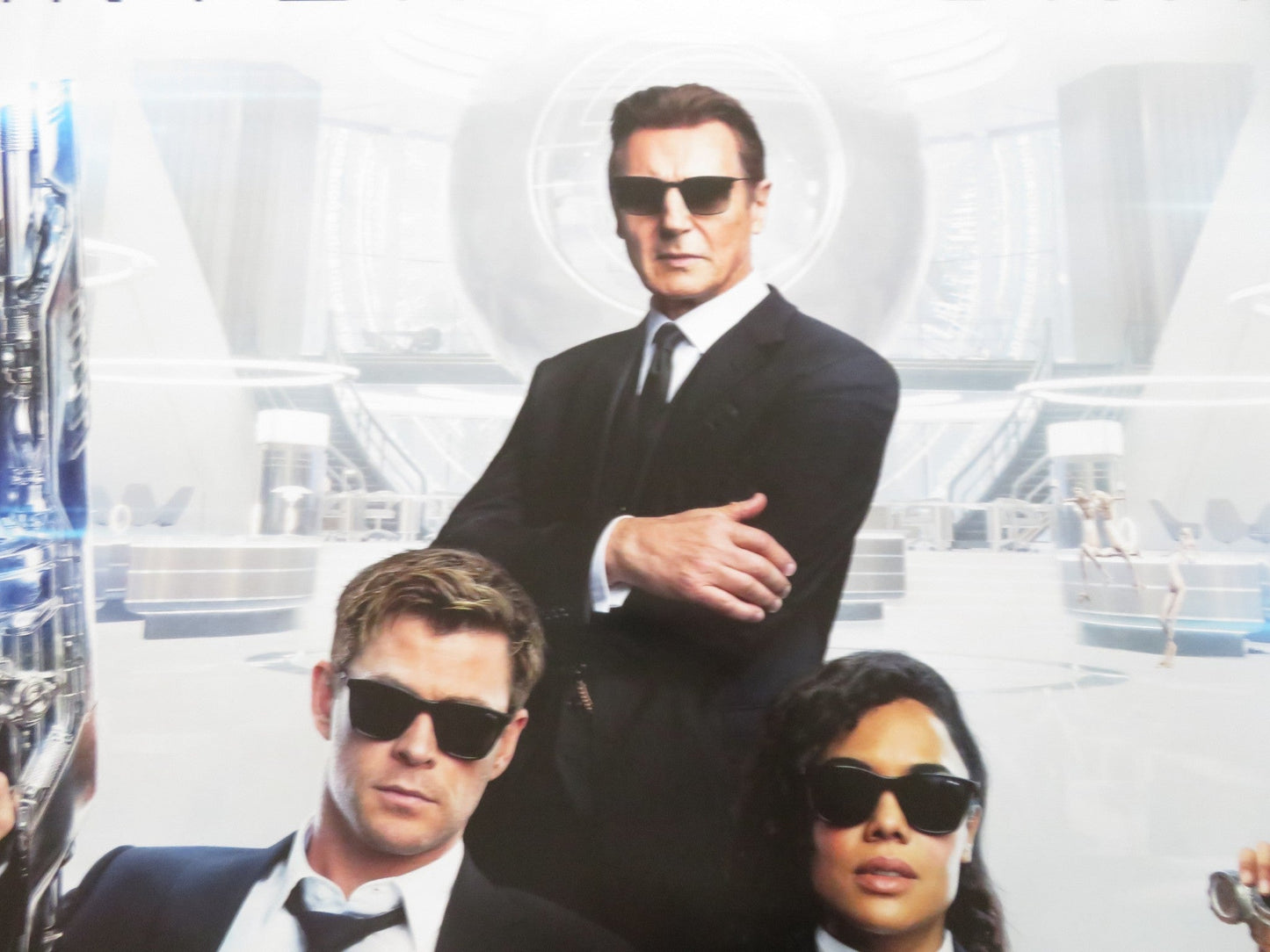 MEN IN BLACK: INTERNATIONAL - B US ONE SHEET ROLLED POSTER CHRIS HEMSWORTH 2019 Rendezvous Cinema Movie posters